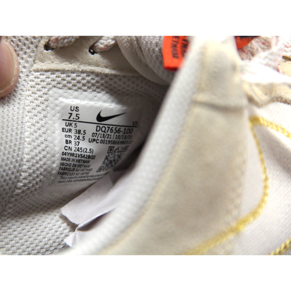 Nike Air Force 1 Low Peace Shoes Women’s Size 7.5 History White Suede Sneakers - Picture 9 of 9